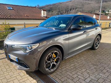 Alfa Romeo Stelvio 2.2 t Veloce Ti Q4 210c