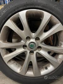 Cerchi originali Skoda da 17 e gomme invernali