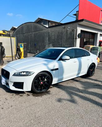 JAGUAR XF R-SPORT AWD 4x4