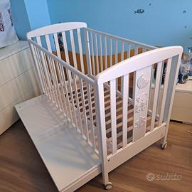 Fasciatoio e lettino