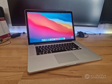 MacBook Pro 15” (2015) – i7, 16GB RAM