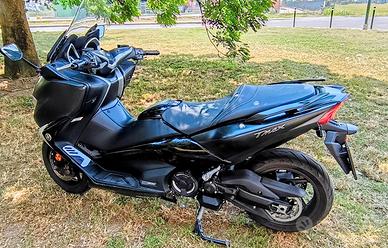 TMax Yamaha 530 sx