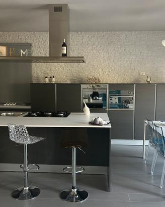 Cucina con penisola Doimo