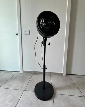 Ventilatore a piantana