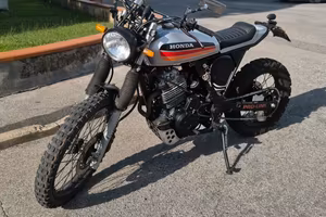 Honda Dominator NX 650 special