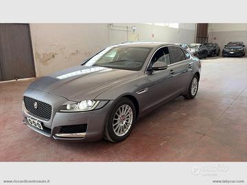 JAGUAR XF 2.0 D 180 CV AWD aut. Prestige
