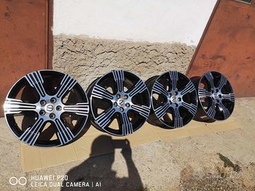 4 cerchi originali Volvo 18"