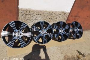 4 cerchi originali Volvo 18"