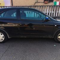 Opel Corsa 1.0 benzina - problema testata motore 