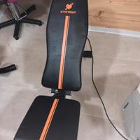 Panca palestra in perfette condizioni.