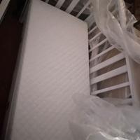 Lettino con sponde legno biamco con paracolpi