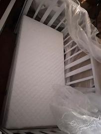 Lettino con sponde legno biamco con paracolpi