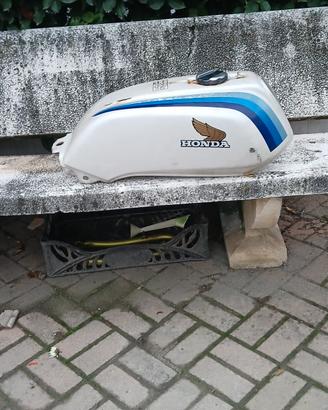 serbatoio honda 750 four