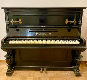 Pianoforte verticale Bluthner