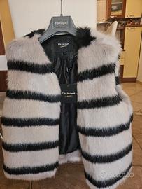 pelliccia smanicata con cartellino nuova