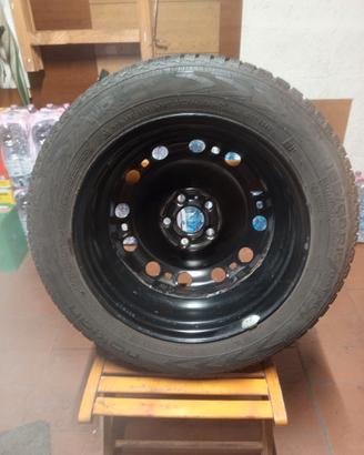 Cerchi w con gomme invernali 