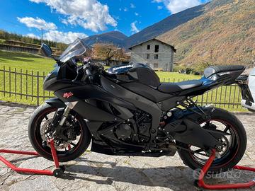 Kawasaki ninja zx6r 2014