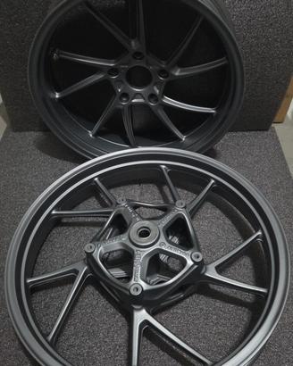 Coppia Cerchi in lega Bmw R 1200 GS NUOVI !!!