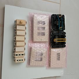 Lotto VIMAR 8000 ORIGINALE
SERIE CIVILE