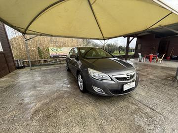 OPEL ASTRA 4 SERIE 1.4 BENZINA COSMO