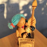 Statuetta musicista legno vintage anni 70 folk Art