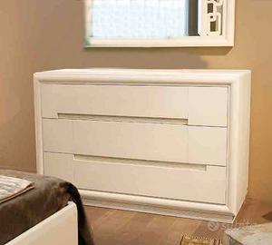 Set Comò e n.2 Comodini