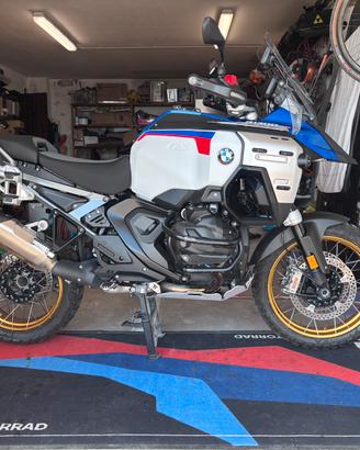 Bmw R1300 GS ADV manuale con garanzia e tagliandi