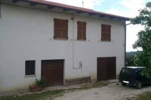 Casa colonia e terreno