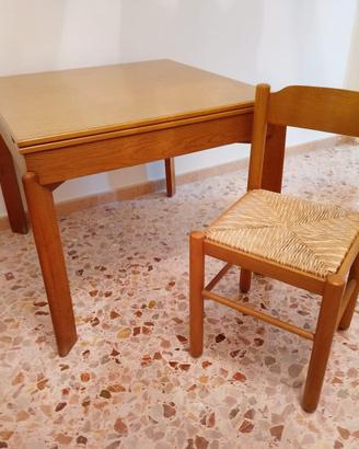 tavolo e sedie per cucina