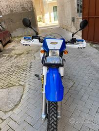 Yamaha tt re 600