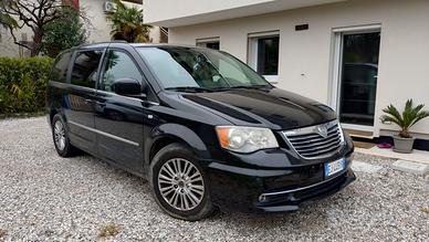 Lancia Voyager 2.8 turbo diesel 163CV 7 posti