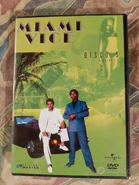 DVD MIAMI VICE DISCO 5.nuovo ancora confezionato
