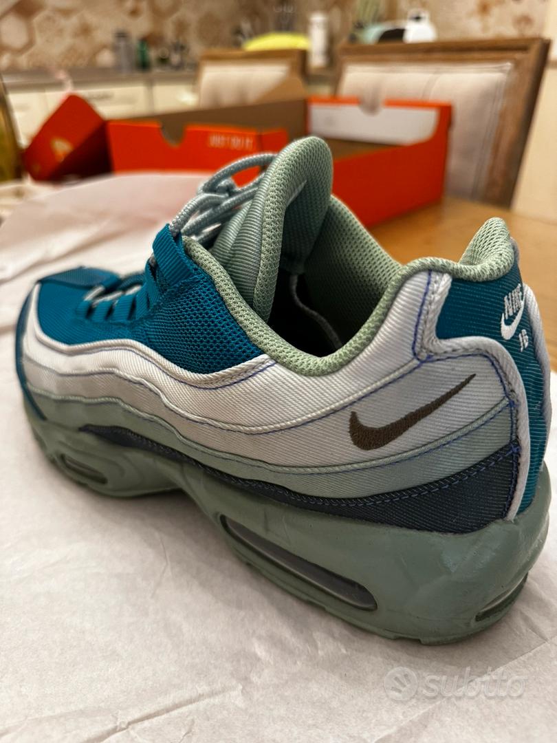 Nike Air Max by You Abbigliamento e Accessori In vendita a Caserta