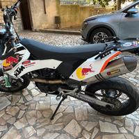 KTM 690 smc