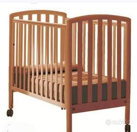 Lettino per bimbo/a Pali compatto in legno
