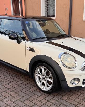 Mini 1.6 16V Cooper d Ok Neopatentati