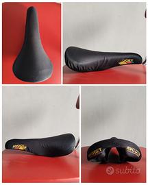 Rara sella Selle Italia Avocet gelflexR20 del 1991