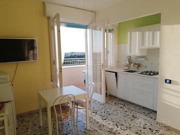 Bilocale, luminoso e soleggiato Lido degli Estensi