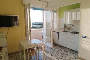 Bilocale, luminoso e soleggiato Lido degli Estensi