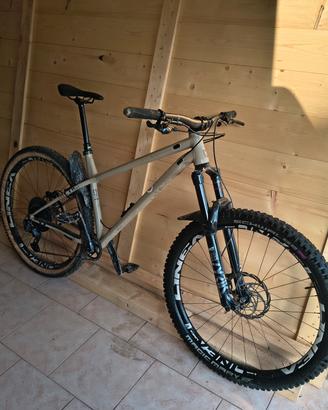 Commencal Meta HT Am