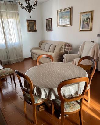 Marina di Massa centro e mare ottobre-maggio