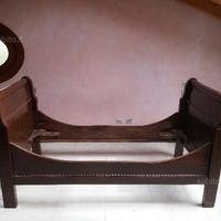 Letto Antico Restaurato per amanti genere