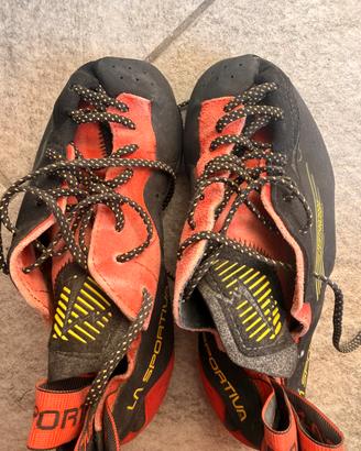 la sportiva testa rossa