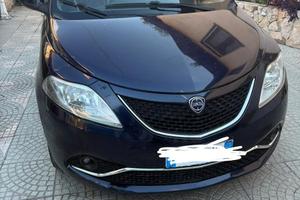 Lancia Ypsylon