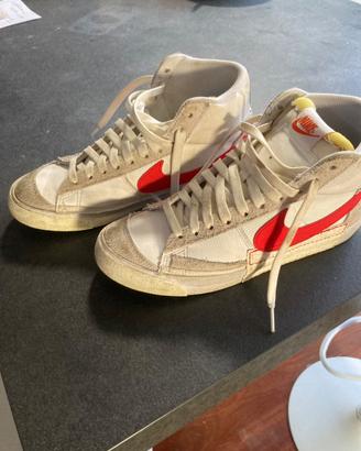 Scarpe Nike bianche alte taglia 40.5