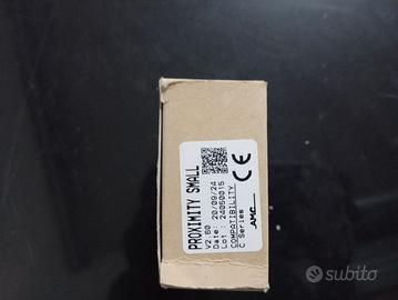 priximity smal inseritore AMC c24