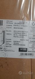 BOX DOCCIA ANGOLARE 