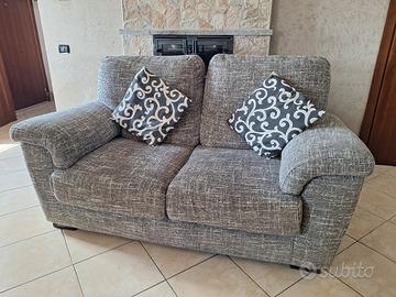 Divano PoltroneSofà