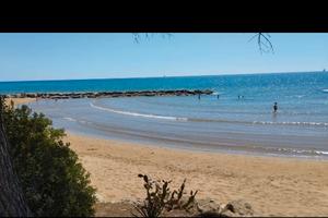 In centro a pochi passi dal mare