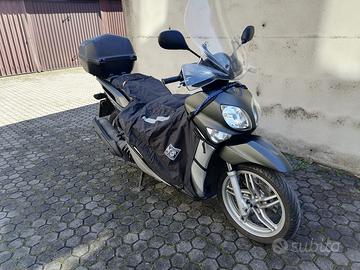 Scooter Yamaha Xenter 150 PERFETTO